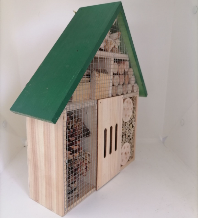 Wooden Insect Bee House Box Hanging Insect Habitat for Bee Butterfly Ladybirds Beneficial 1