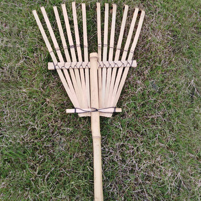 11 Tine 145cm Bamboo Rake Handmade Rustless Garden Rakes Harrow